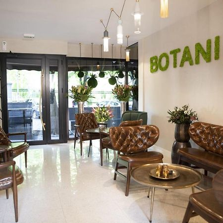 Hotel Botanica Belgrado Esterno foto